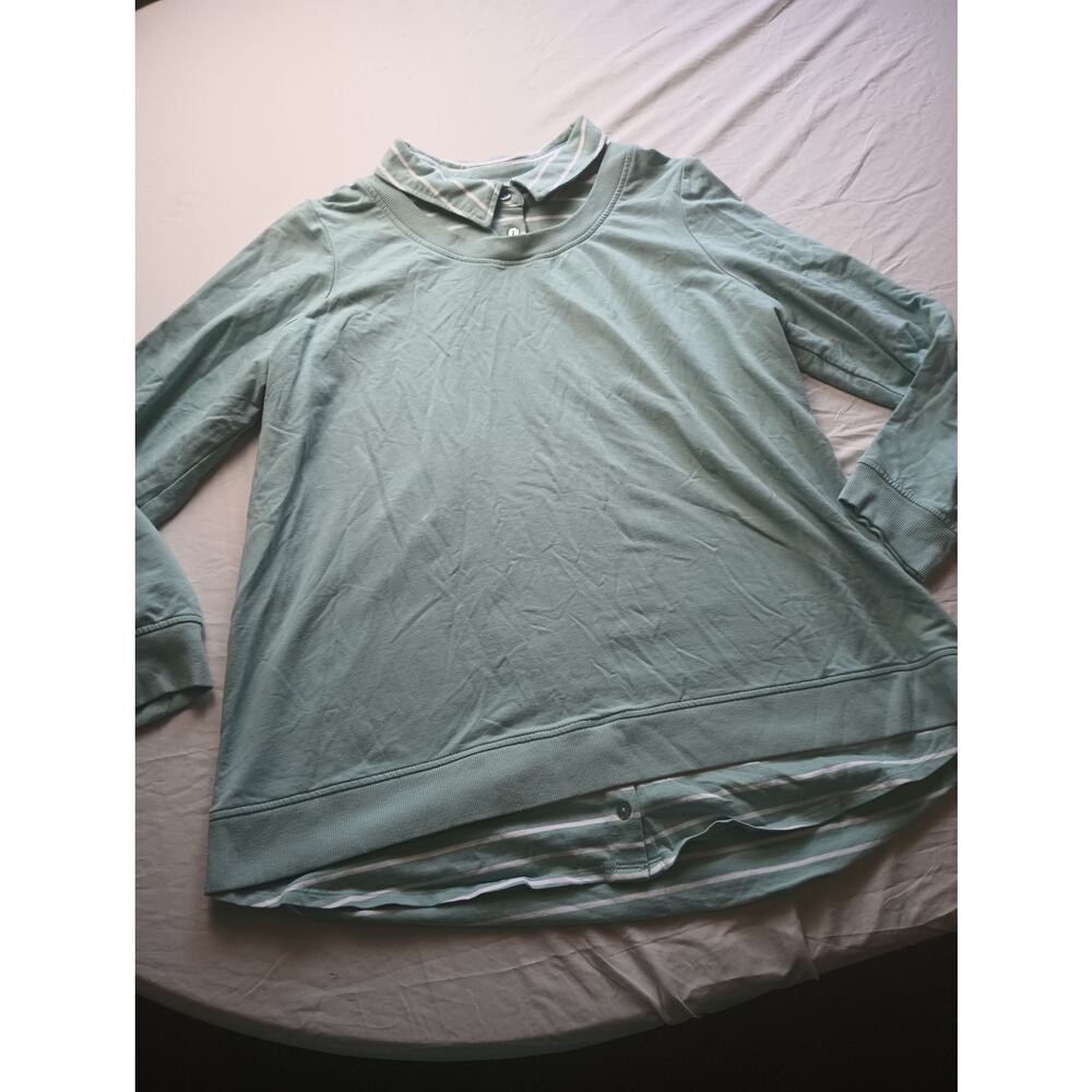 D&Co. Layered Long sleeve Top Women Size 1X Light Green Blue Collar Stripe